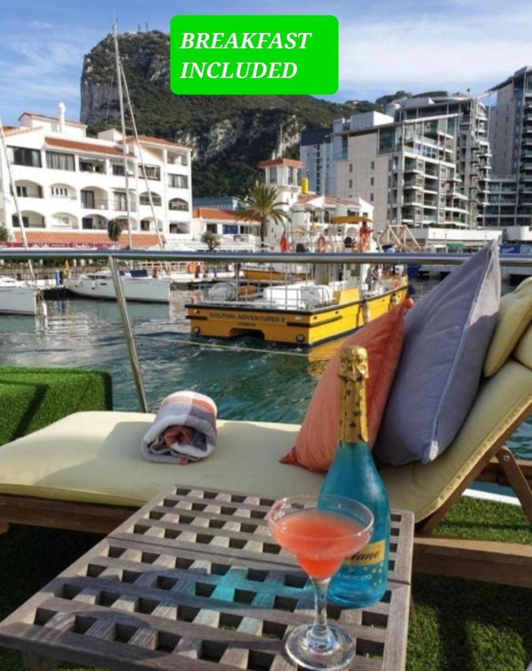 Jasmine Coral Jay Boutique Boatel Ocean Village Gibraltar Exterior photo